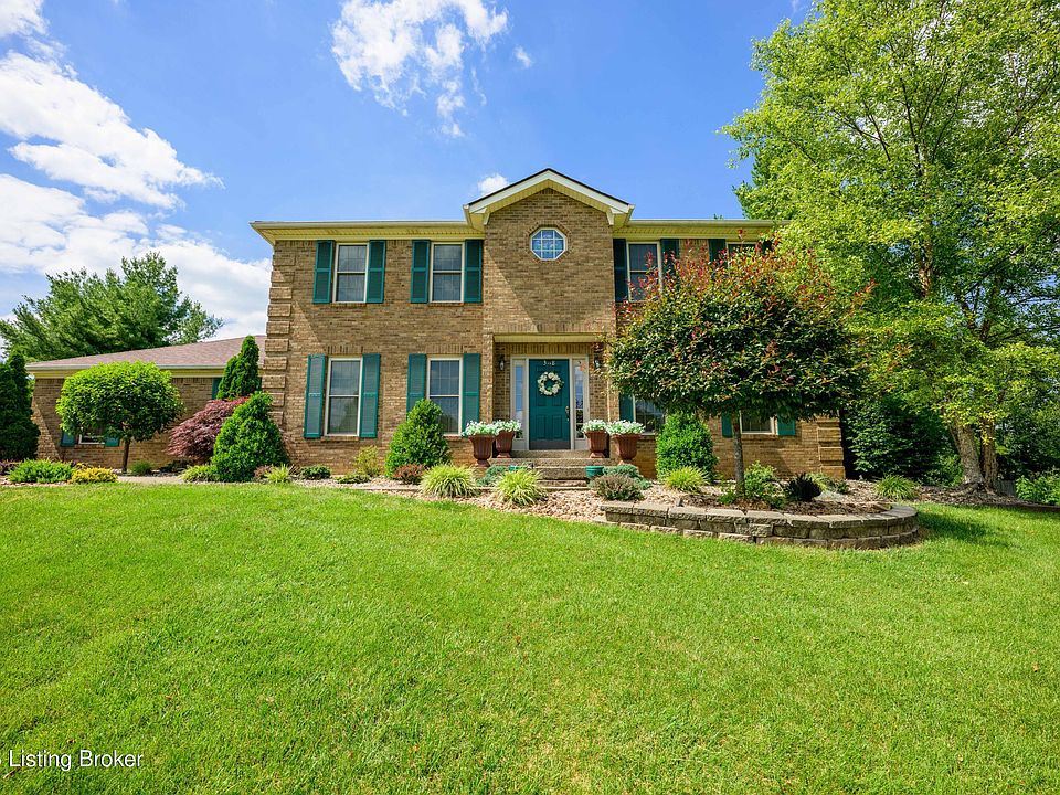 1st image of 368 Woodsbend Dr