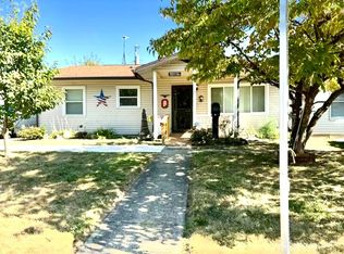 1130 Frost Circle Dr, Xenia, OH 45385