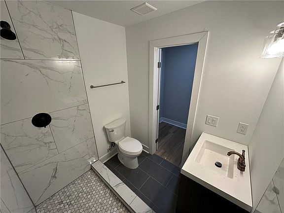 5th image of 1366 Bernard St NW