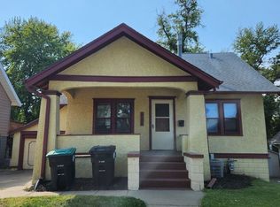 628 N 47th St, Omaha, NE 68132