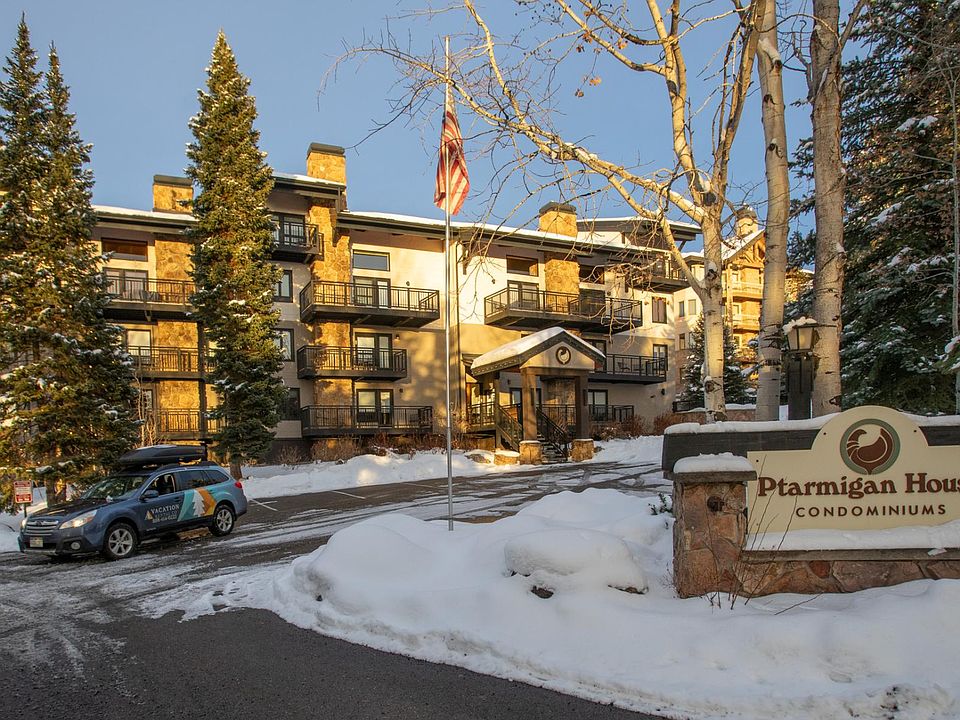 Front of building and overflow lot