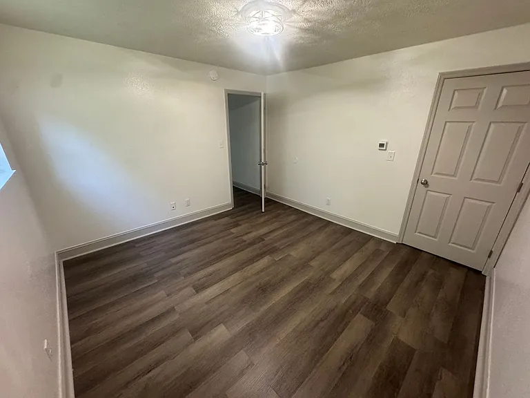 1155 McFarland St — Photo 6