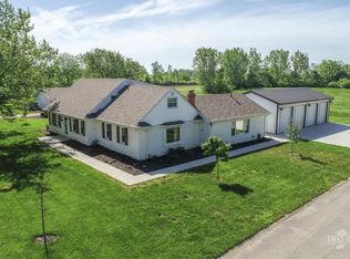 1809 E Royerton Rd, Muncie, IN 47303