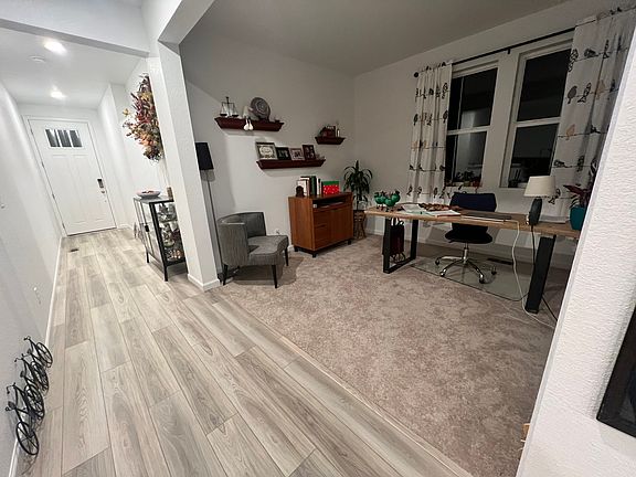 Office (flex room)