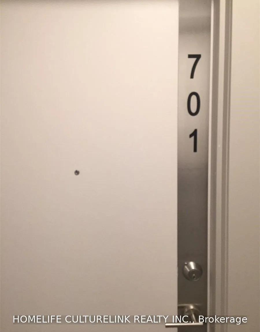 2 bed, $2,400 — Photo 2