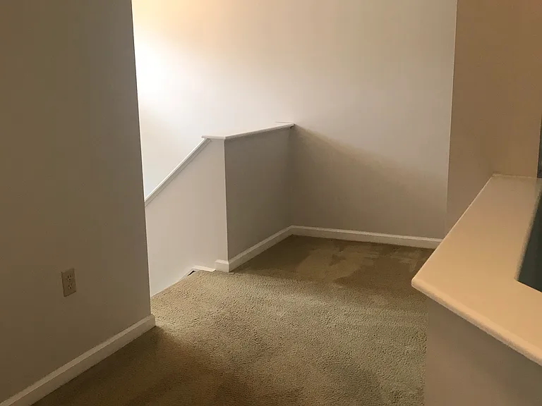 1130 Valleyview Dr — Photo 31