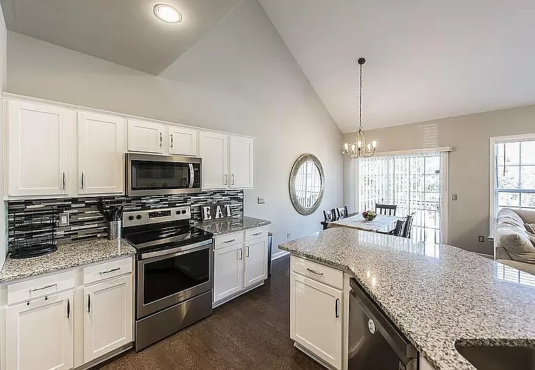 5817 Sterling Oaks Dr — Photo 19