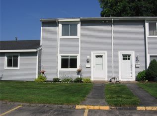 133 Windsorshire Dr, Rochester, NY 14624