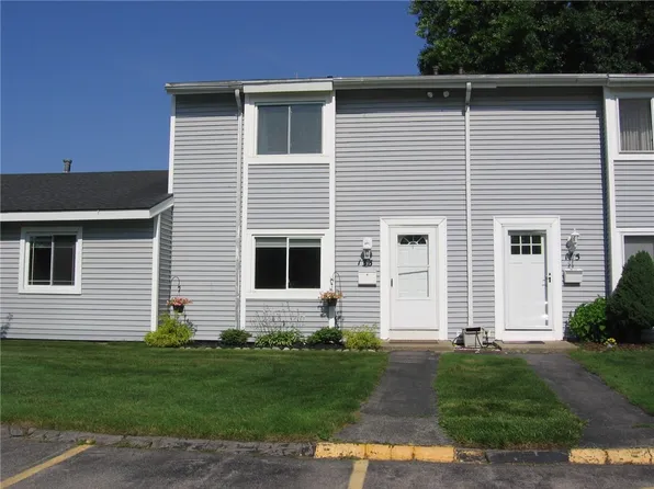 133 Windsorshire Dr, Rochester, NY 14624