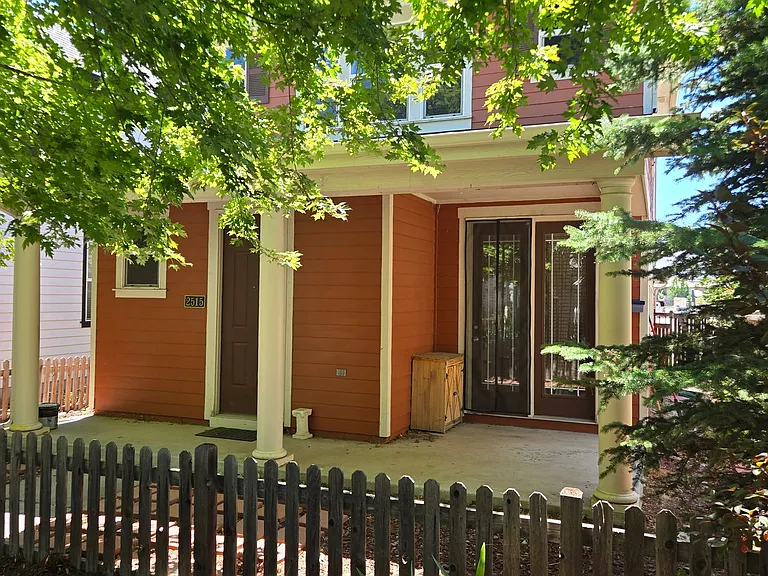 2515 Central Park Blvd — Photo 2