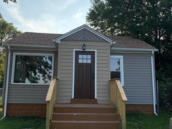 1176 Matthews St, Gary, IN 46406