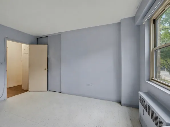 190 Cozine Avenue image 21 of 26