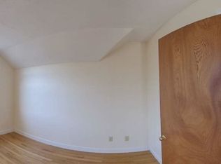 20 Norumbega Ter, Waltham, MA 02453