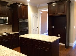 100 Grove Park Ln, Madison, AL 35758