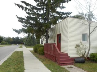 522 Water St APT 4, Manistee, MI 49660