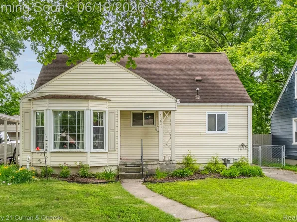 13631 Labelle St, Oak Park, MI 48237