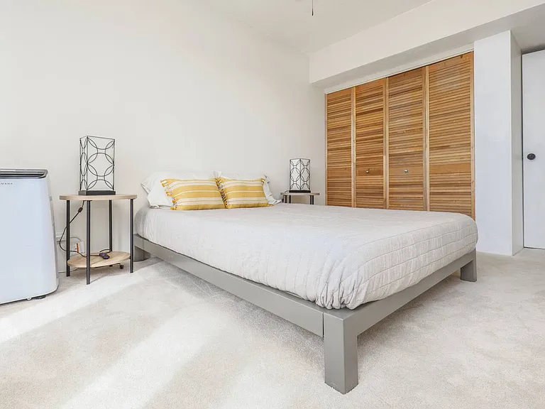 2281 Ala Wai Blvd #902 — Photo 21