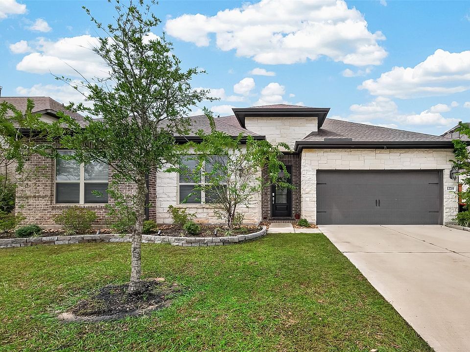 1st image of 12719 Noble Fields Way