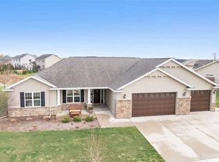 3131 E Rubyred Dr, Appleton, WI 54913