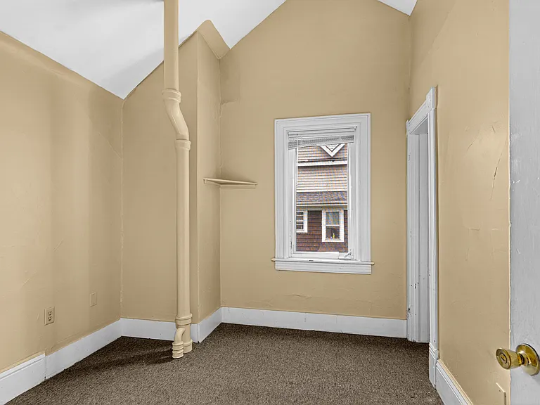 10-12 S 16th Ave E #10 — Photo 16