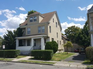 14 Cambridge St, East Orange, NJ 07018