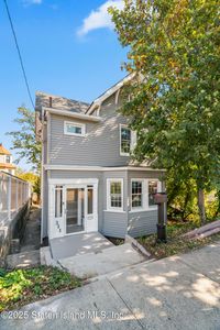 311 Tompkins Ave, Staten Island, NY, 10304