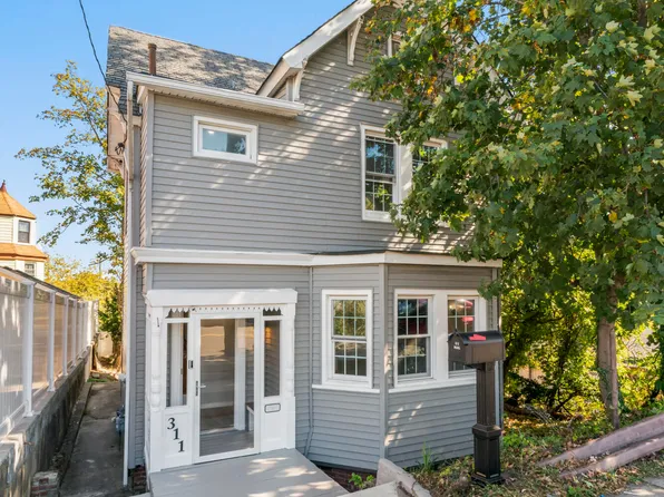 311 Tompkins Ave, Staten Island, NY 10304