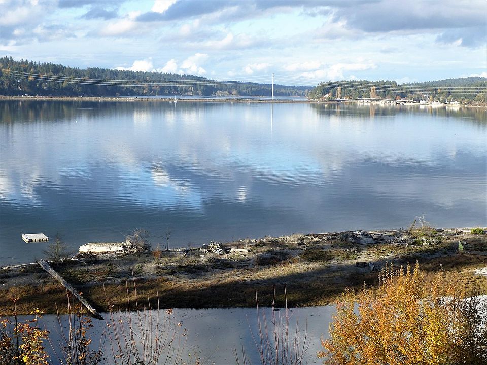 View of Henderson Bay, north toward Purdy