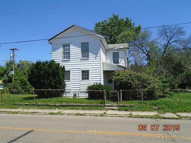 2nd image of 1220 Danner Ave