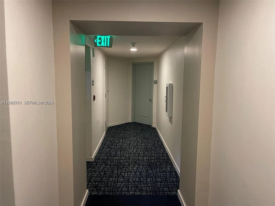1900 N Bayshore Dr #2318