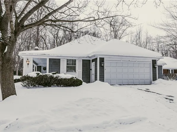 5 Tobey Woods, Pittsford, NY 14534