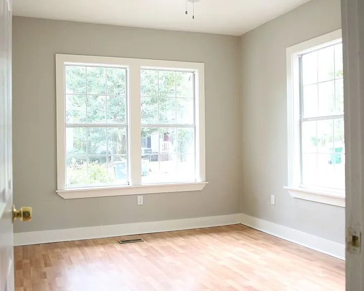 714 S Valentine St — Photo 11