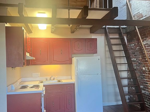 2nd image of 300 Essex St #11
