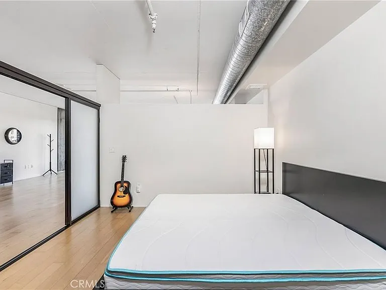 1100 S Hope St #810 — Photo 13
