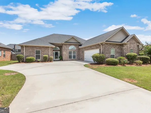 109 Burnt Hickory Ct, Warner Robins, GA 31088