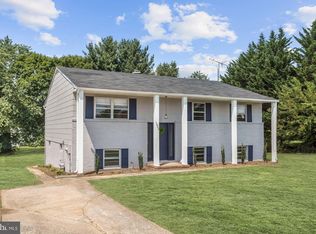 1022 Johnsville Rd, Sykesville, MD 21784