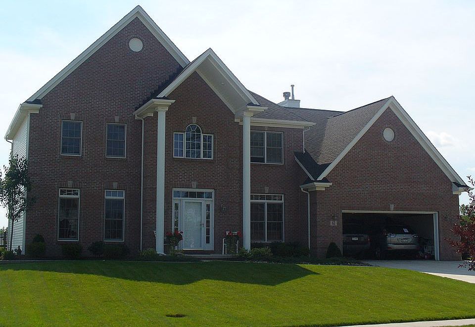 1st image of 61 Ashworth Ct