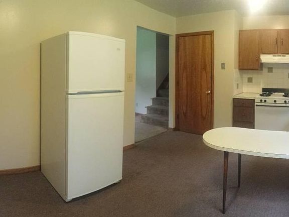 4th image of 1167 Inglewood Ave
