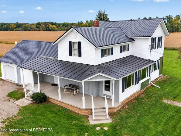 7209 E Condensery Rd, Sheridan, MI 48884