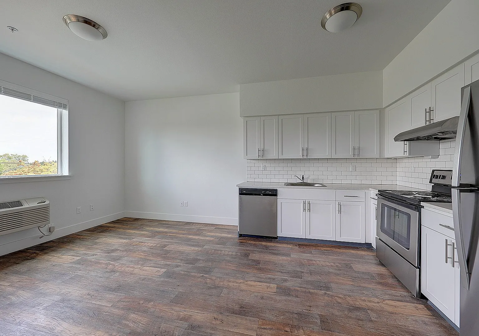 17th Group, LLC — Photo 2