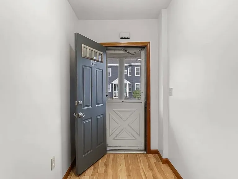 21 Bryant St #1 — Photo 14