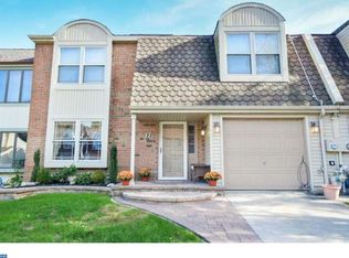 22 Oriole Pl, Clementon, NJ 08021