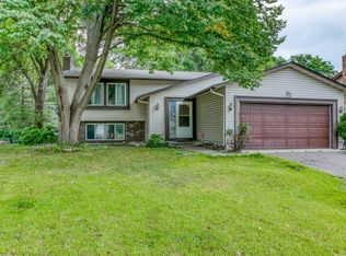 7208 Candlewood Dr, Minneapolis, MN 55445