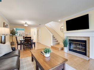 2596 Oak Rd APT 275, Walnut Creek, CA 94597