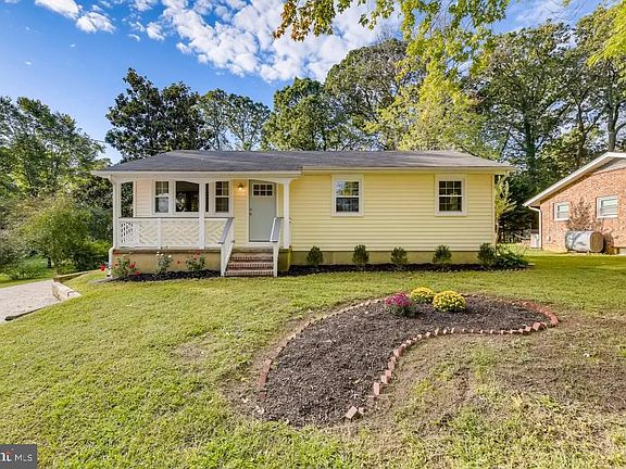 2nd image of 997 Dogwood Tree Dr