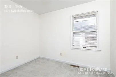 1076 Tatesbrook Dr — Photo 5
