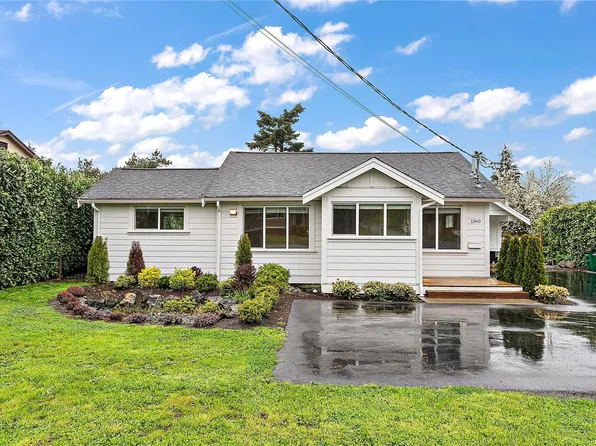 1360 Hastings St, Saanich, BC V8Z 2W2