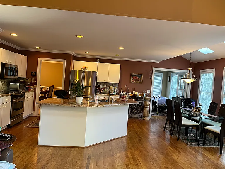 2818 Chapman Way — Photo 10