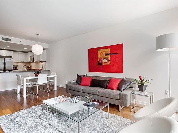 5th image of 1 Hawthorne St Unit 6D