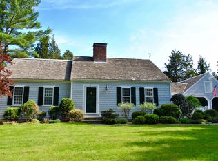 57 Marshall St, Duxbury, MA 02332